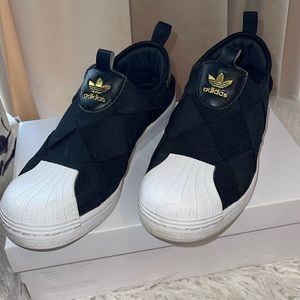 Women’s Superstar slip on Adidas sneakers 8.5